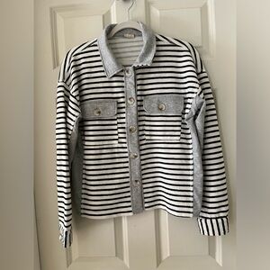 Women’s Hem & Thread sweater/shacket/cardigan button down black/gray/white -M